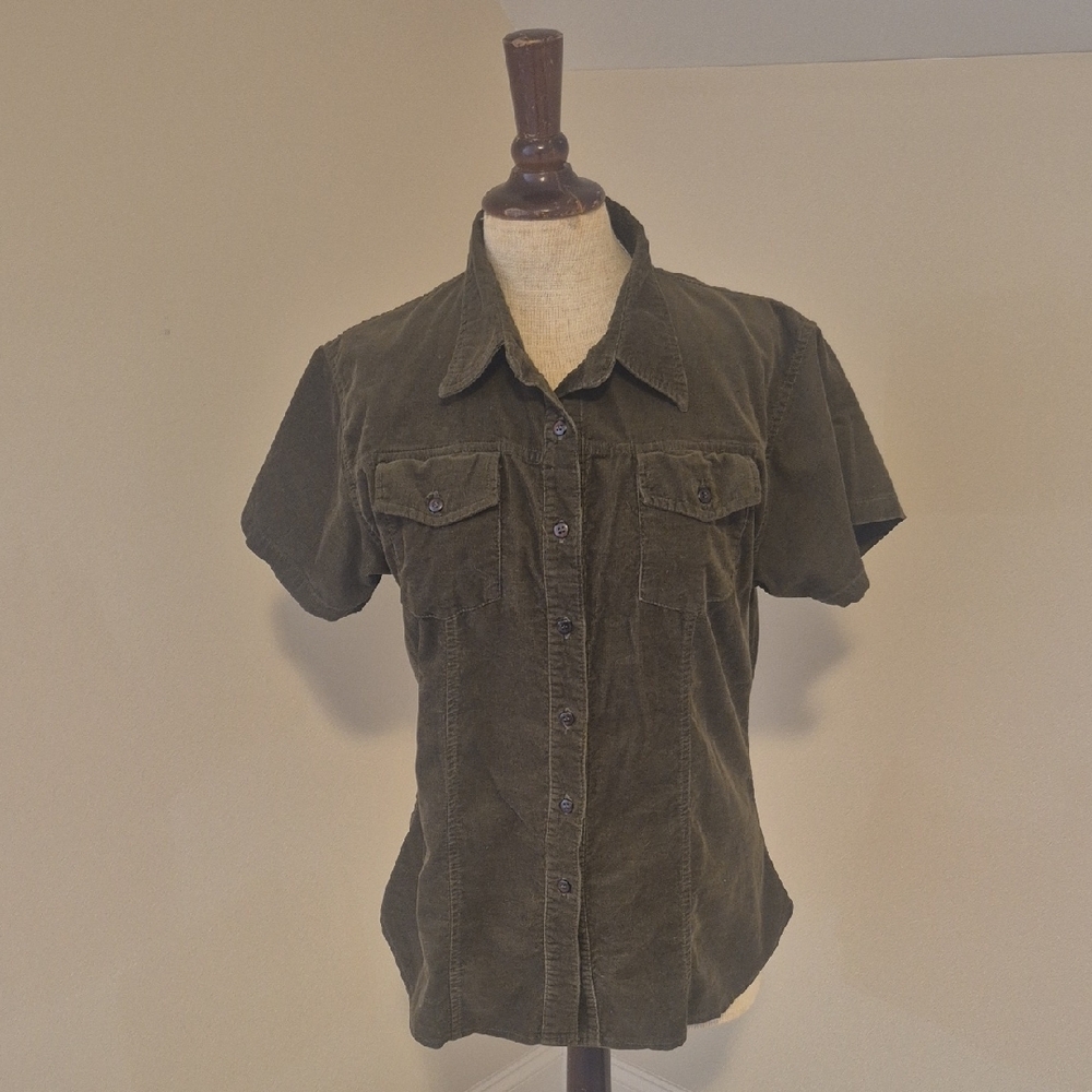 Green Notched Collar Fitted Button Down Shirt